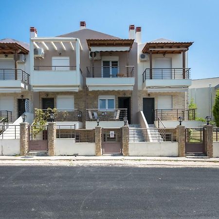 Nikiti Maisonette On The Beach By Luxlikehome นิกิติ ภายนอก รูปภาพ