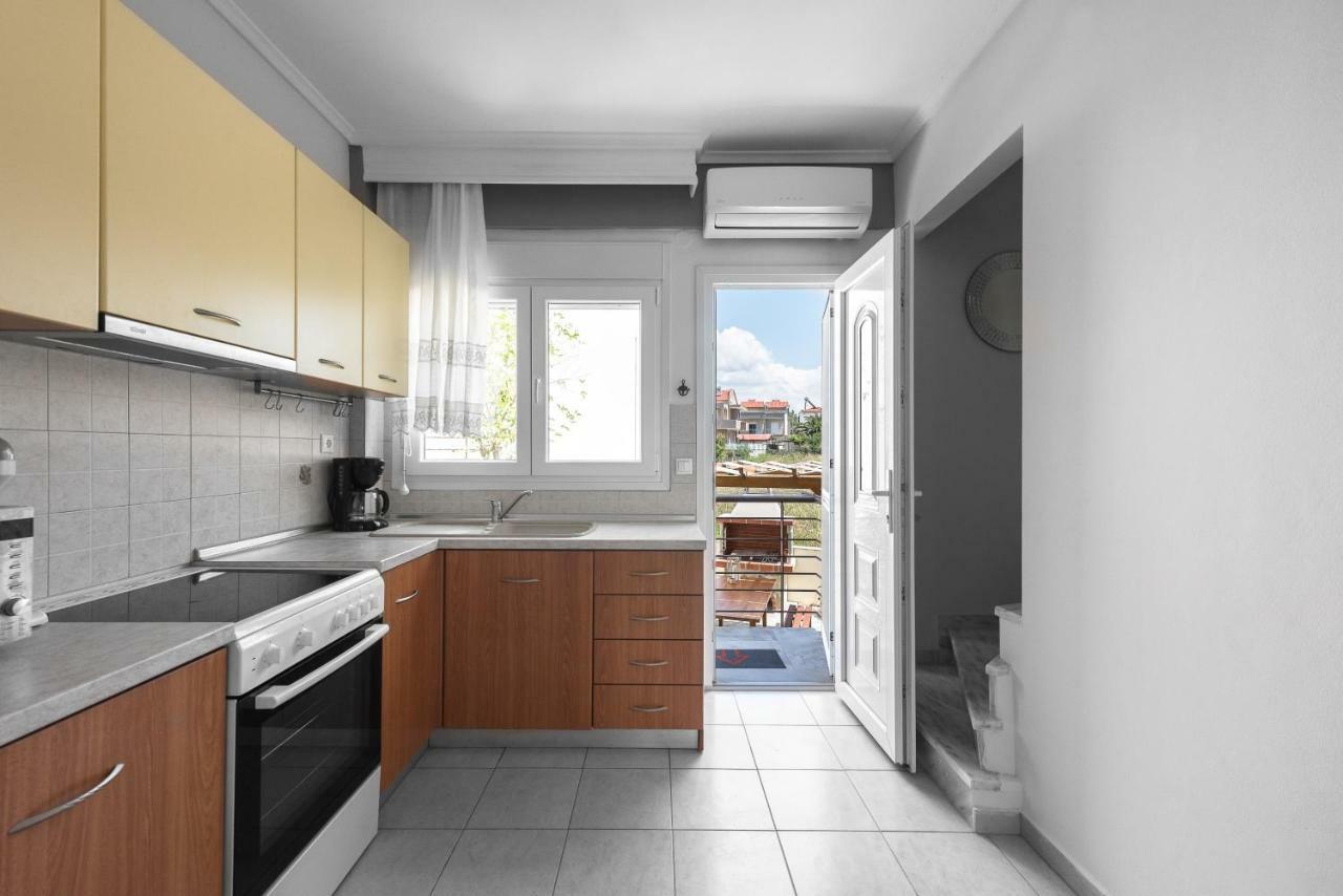 Nikiti Maisonette On The Beach By Luxlikehome นิกิติ ภายนอก รูปภาพ