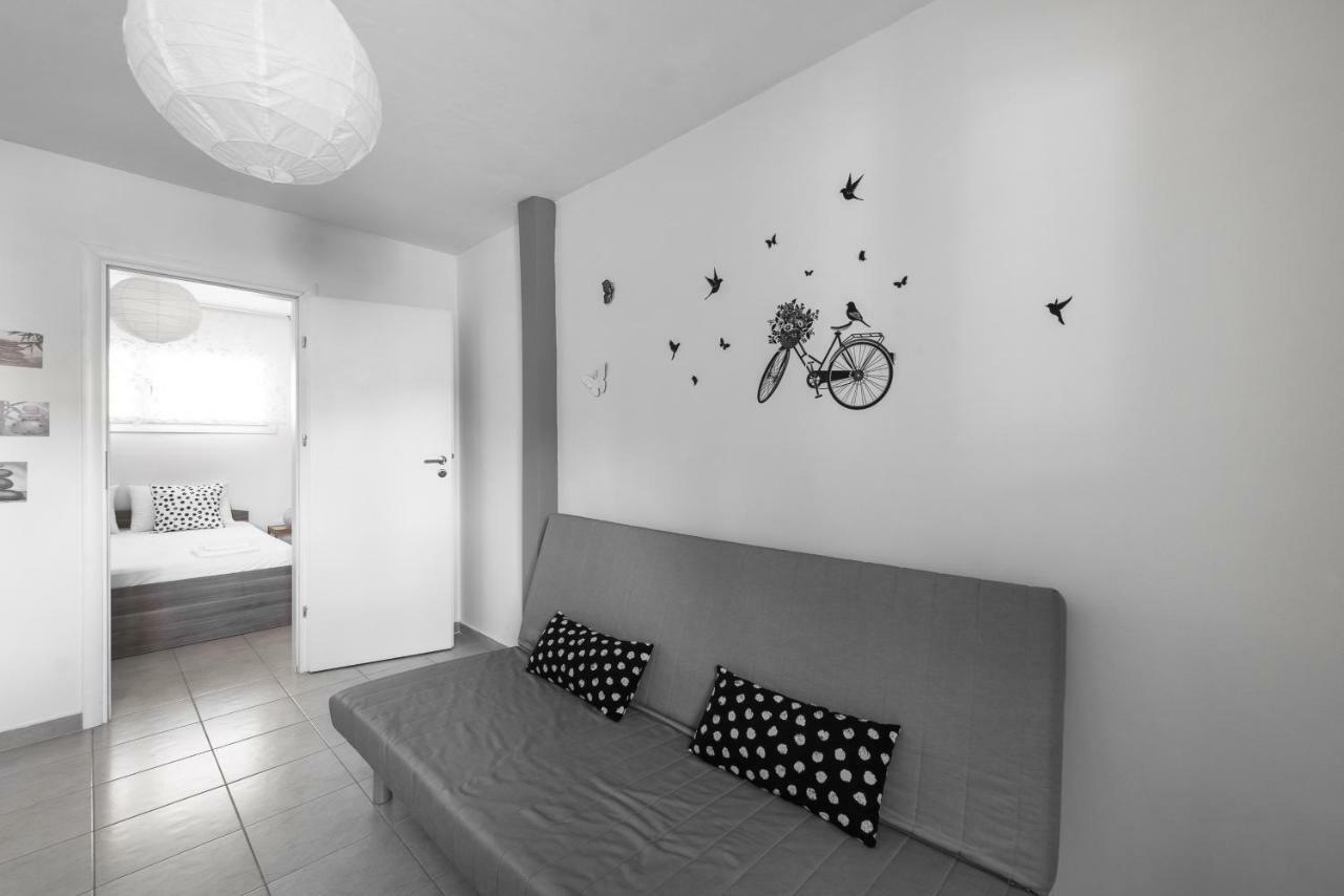 Nikiti Maisonette On The Beach By Luxlikehome นิกิติ ภายนอก รูปภาพ